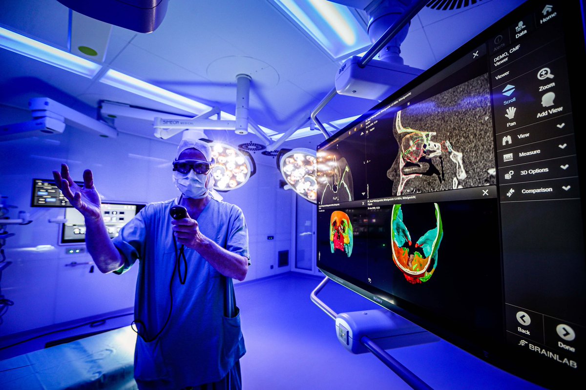 Uniklinikum Essen (@uniklinikessen) on Twitter photo Im Rahmen der KI-Biennale in <a href="/Essen_Ruhr/">Stadt Essen</a> präsentiert sich die <a href="/UniklinikEssen/">Uniklinikum Essen</a> ihre Projekte: Donnerstag, 2. Juni, ab 16.30 Uhr unter dem Titel „Künstliche Intelligenz in der Medizin“. Zugangslink und Programm: ki-biennale.de/events/ki-in-d… <a href="/IkimUme/">UME-IKIM</a> <a href="/JensKleesiek/">Jens Kleesiek</a> @Essener_Wifoe Im Rahmen der KI-Biennale in <a href="/Essen_Ruhr/">Stadt Essen</a> präsentiert sich die <a href="/UniklinikEssen/">Uniklinikum Essen</a> ihre Projekte: Donnerstag, 2. Juni, ab 16.30 Uhr unter dem Titel „Künstliche Intelligenz in der Medizin“. Zugangslink und Programm: ki-biennale.de/events/ki-in-d… <a href="/IkimUme/">UME-IKIM</a> <a href="/JensKleesiek/">Jens Kleesiek</a> @Essener_Wifoe
