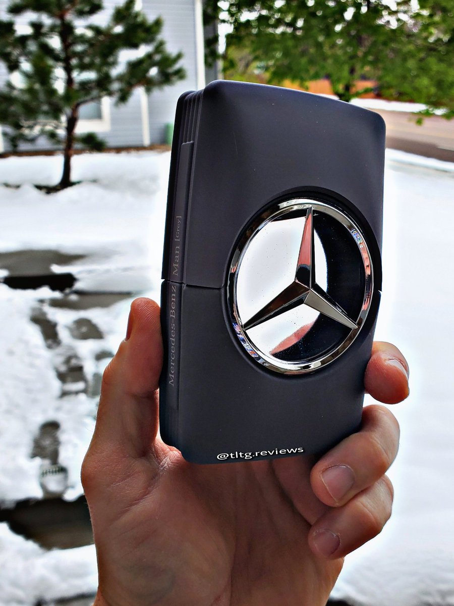 TLTG_Reviews's tweet photo. #Scentoftheday

@MercedesBenz Man Grey

So good that I had to wear it back to back days...What are you wearing?

#fragrances #fragrance #cologne #perfume #mercedes #tltgreviews https://t.co/C7usSMnthk