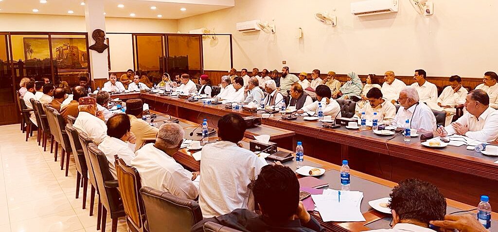 SELD_Sindh's tweet photo. Secretary SE&amp;LD has briefed the forum regarding new amended recruitment policy and ambiguities  of the forum. He also discussed  updated progress of recruitment sofar along with current vacancy position, induction training , special training for the deprived Talukas and issues https://t.co/D3lECFzWOp