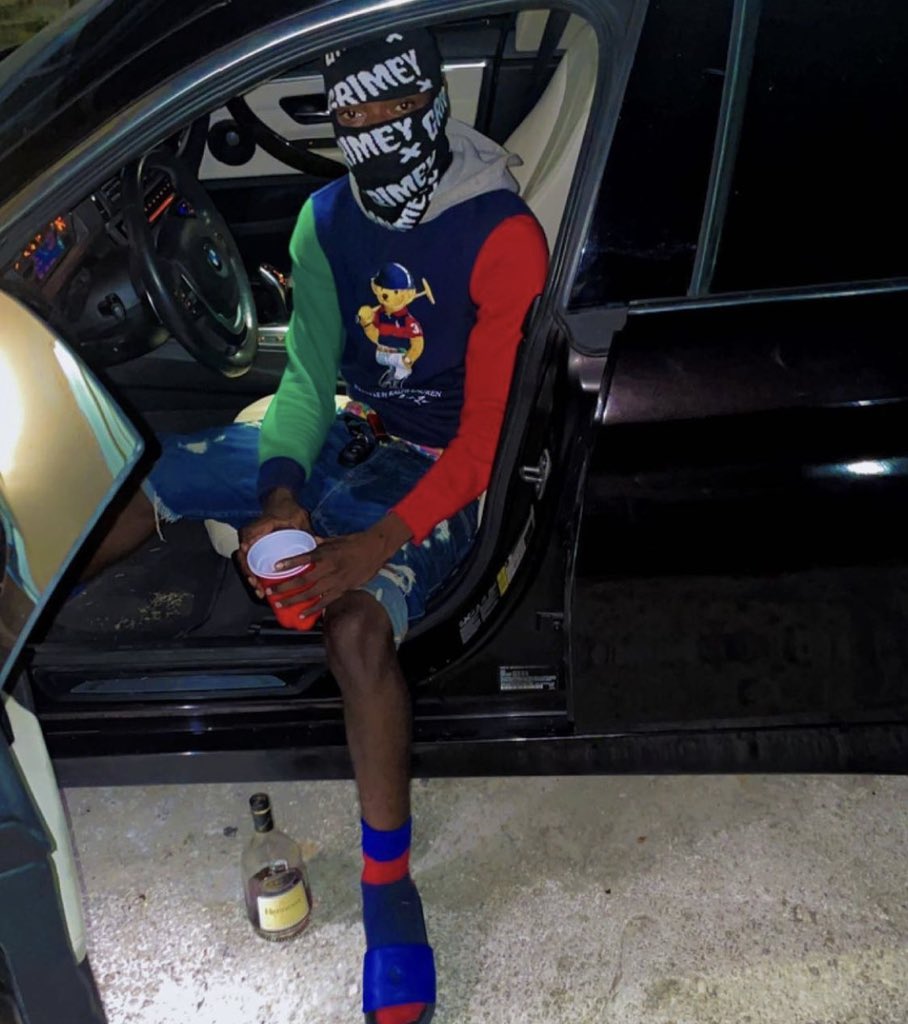 hattrickmusiq's tweet photo. Do more in an hour than u do in a day 🌃…. https://t.co/rr1Dc6UnFY