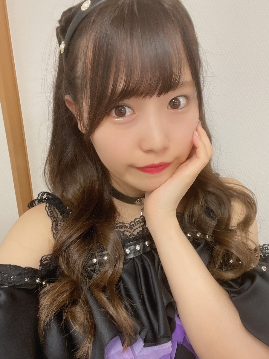 sakamotia34's tweet photo. 渋谷でビラ配りしました〜！！
受け取ってくださった方ありがとうございました！！！！

個人チラシ作ったの❤️‍🔥
家賃滞納してんのになけなしの💸でとりあえず200枚作ったから道端に落とすのだけはやめてくれよな、、、頼むよ、、、、 https://t.co/Ov0Nms3UfR