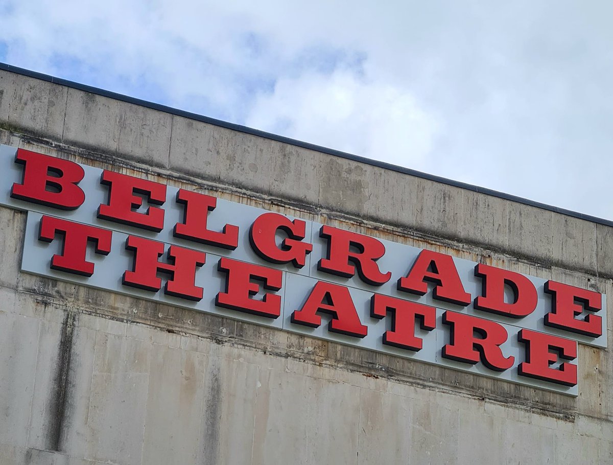 AlexSFairley's tweet photo. What an absolute joy it has been to be a small part of #Nothello, in what must be one of the most welcoming venues in the country, @BelgradeTheatre. To be involved in something so meaningful, heartfelt, creative, provocative, and entertaining, and so deeply embedded in its... 1/ https://t.co/N89UbU39Zb