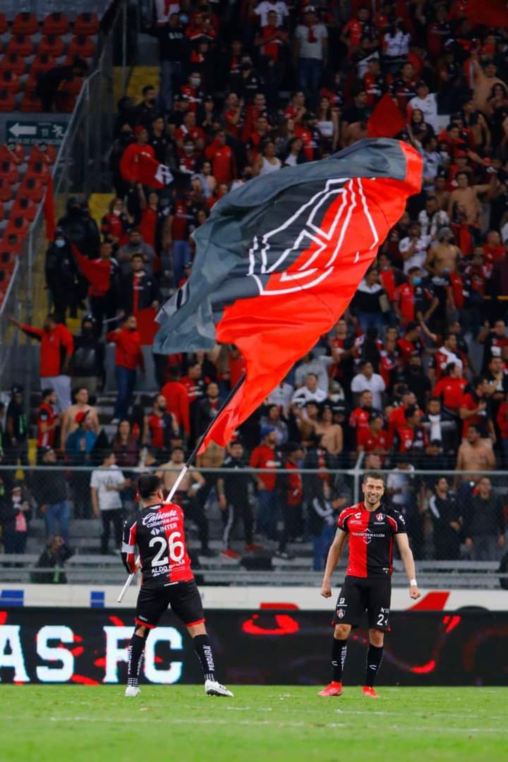 Pipi1453's tweet photo. @AtlasFC VAMOS POR LA TERCERA!!  CON HUEVOS CABRONES!! https://t.co/eJe2PH1MDc