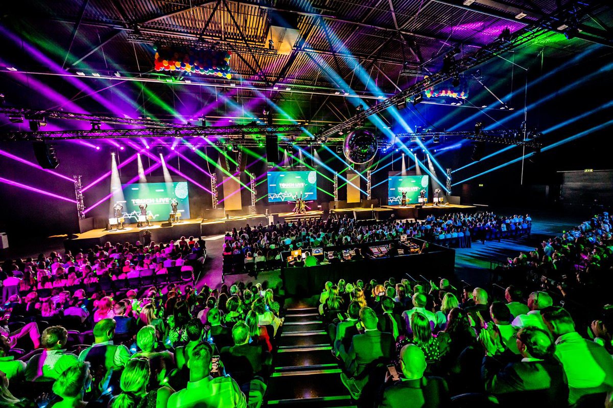 PPeople_Hedel's tweet photo. about last Wednesday #event #presentation #network #fun #party #content @Mainstage_NL @CSUcleaning @Tzorgthuiszorg en ZiZo https://t.co/bXtqxHyEEc