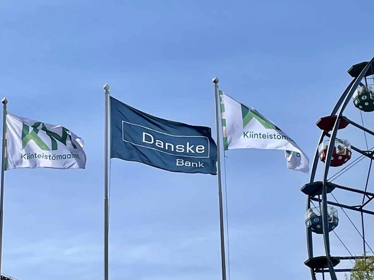 Iloisten äänten täyttämä sunnuntaiaamu #linnanmaki #danskebank #kiinteistomaailma