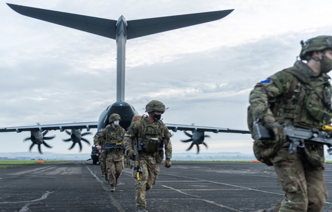 TheParachuteReg's tweet photo. A short article on the importance of @RoyalAirForce Air Transport which is a vital enabler for the UK’s Global Response Force of @16AirAssltBCT &amp; @1st_AviationBCT. 
Without Air Transport the GRF is merely a Force of limited utility. Jointery is key.
#AdUnumOmnes https://t.co/82x04SQQAI