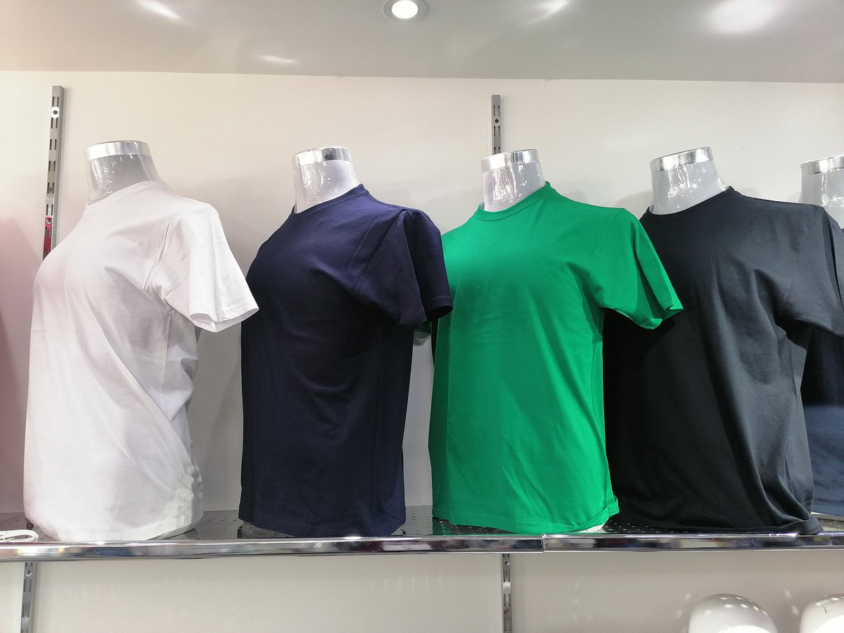 king_saraz's tweet photo. @drjaytee87 Good quality 2Plain round neck T-shirts 
All colours available
$3 Wholesale
Table 16. J Way Mall Oposite Ok Julius 
Call/app  0716079889 https://t.co/GbM6JfC7KO