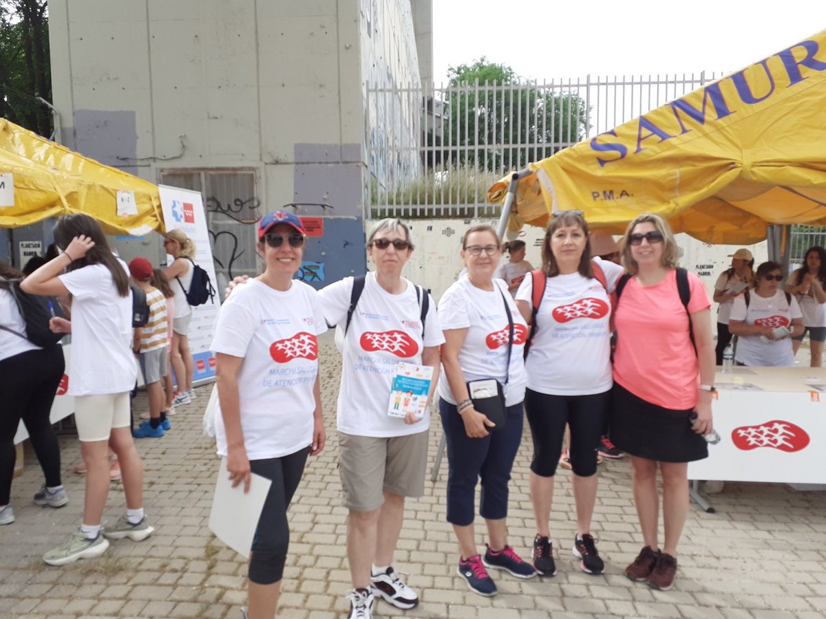 Con @juliadominb <a href="/susanabc63/">Susana Belmonte</a> de #SaludPublicaCMadrid y Sonia Rúa <a href="/elisa23121968/">ELISA VARONA</a> CS Barrio del Pilar  #AtencionPrimariaCMadrid