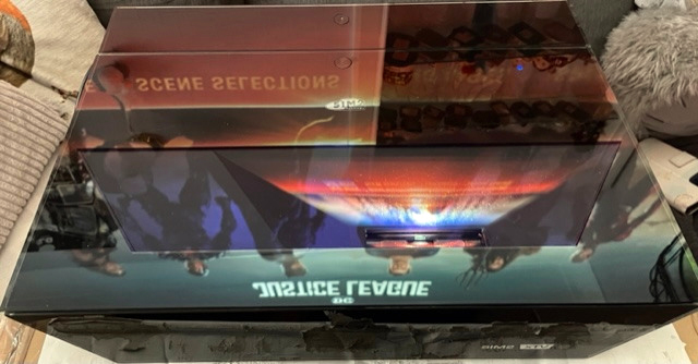 BenAtkinsRadio's tweet image. FOR SALE: Sim2 XTV Laser Hybrid Ultra Short Throw Projector, Black Glass (Used, Very Good) ebay.co.uk/itm/2753037630
@sim2 #sim2 #sim2xtv #xtv #sim2 #projector #sim2projector #ultrashort #ultrashortthrow #movies #films #netflix #skyq #football #sports #AppleTV