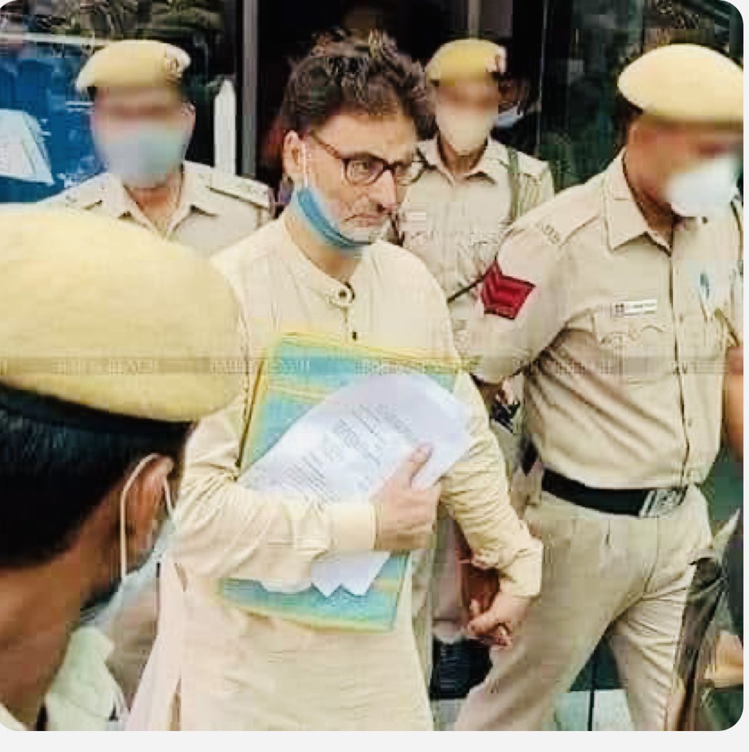 Gulfraz20025163's tweet photo. #ReleaseYasinMalik  To save the life of Yasin Malik, who lived a miserable life for your freedom, on 24th May, in all units of Jammu and Kashmir, the community from all walks of life came out and expressed solidarity with this  National hero. Tell the world we are all Yasin Malik https://t.co/9yfsmH7G53