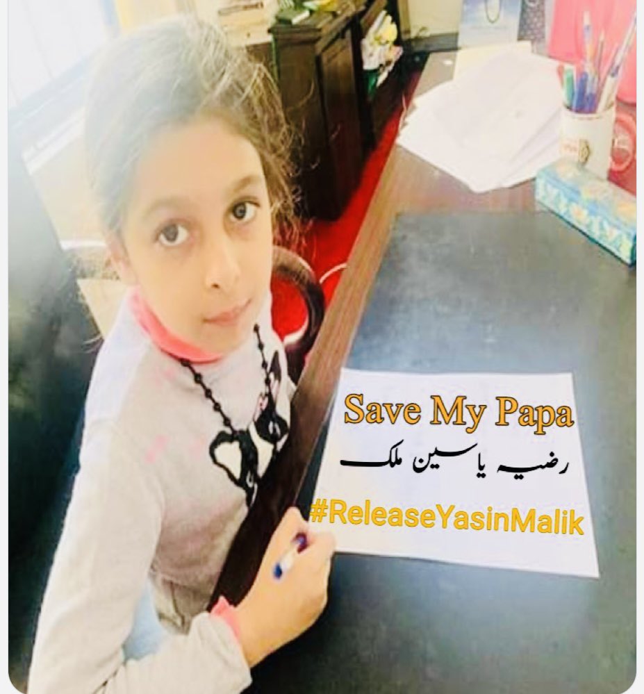 Gulfraz20025163's tweet photo. #ReleaseYasinMalik  To save the life of Yasin Malik, who lived a miserable life for your freedom, on 24th May, in all units of Jammu and Kashmir, the community from all walks of life came out and expressed solidarity with this  National hero. Tell the world we are all Yasin Malik https://t.co/9yfsmH7G53