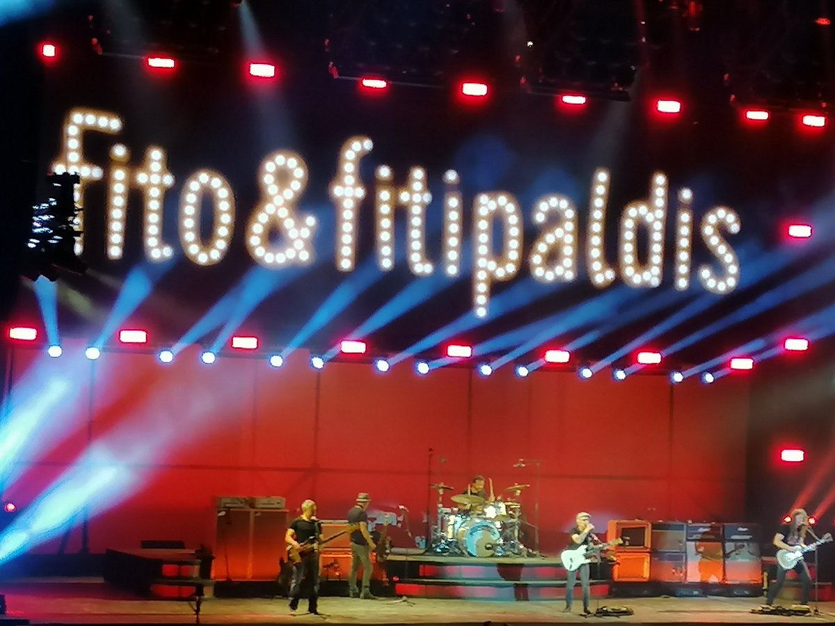 JesusVdW's tweet photo. Inolvidable! https://t.co/oN1SsXog76