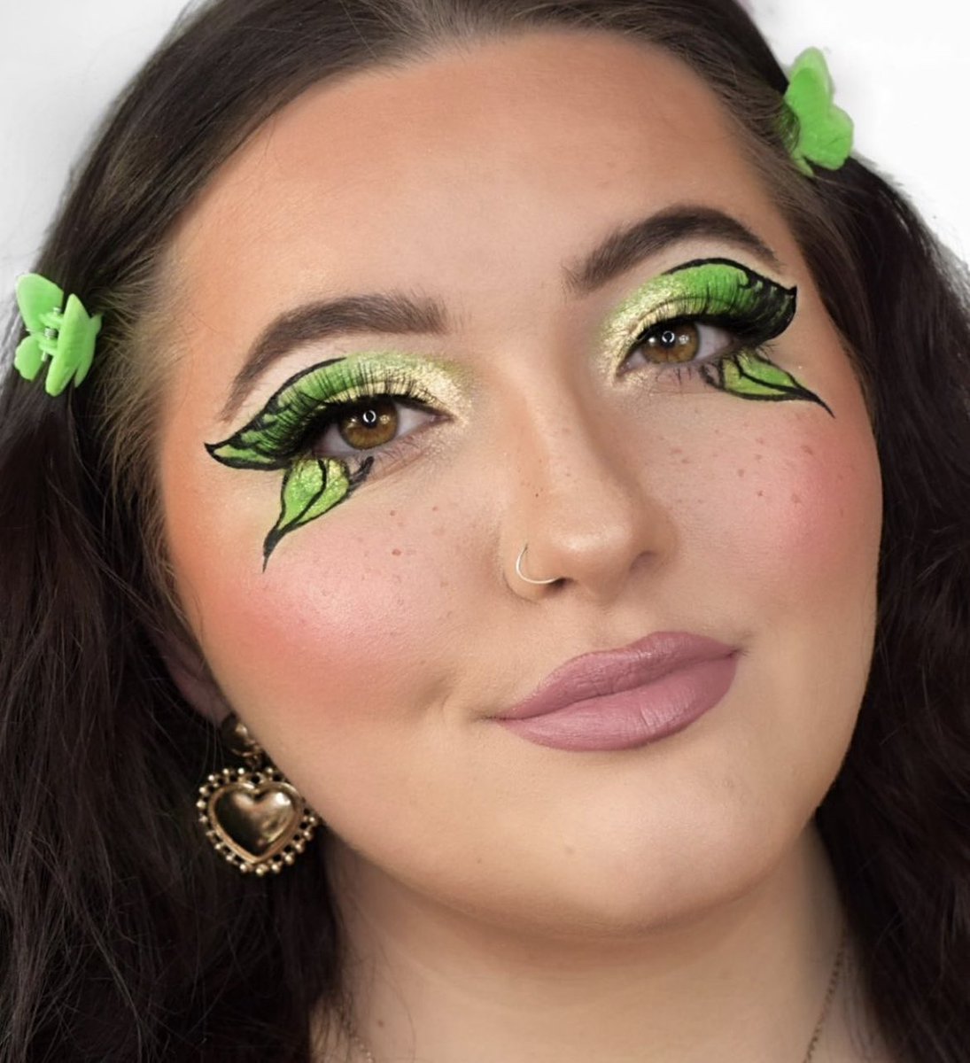 charlieXmakeup tweet media