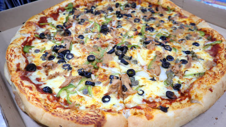 FletcherKk01's tweet photo. @Sil_Finance Happy Bitcoin Pizza Day from #SilFinance
@Kikimotooo @KierBigWin
@EkaBeberat
#BitcoinPizzaDay๐ https://t.co/YswpnL13Ih