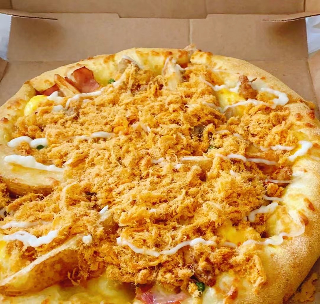 theNextDAO's tweet photo. 🎉NextDAO X @RNS_global Giveaway🎉

披萨节+周末快乐家人们🍕！今儿给大伙儿抽 2 个 Voyager Pass，要求：

1. 关注 @theNextDAO  @RNS_global 
2. 转发+喜欢+ tag 3 个朋友
3. 在 https://t.co/HdXflrVUp6 注册下信息

⏰ 24 小时后开奖 https://t.co/s2V16dhQLc