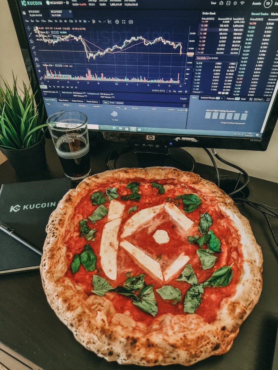 kucoincom's tweet photo. Did you have your slice of 🍕 today?

#KuCoin #BitcoinPizzaDay #BTC #Bitcoin https://t.co/ejdQxpdgot