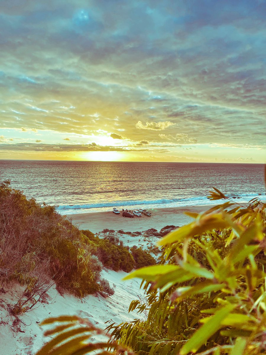 VickManiam's tweet photo. Boys trip from not too long ago #life #photography #perth #explore https://t.co/AbHt30GMQJ