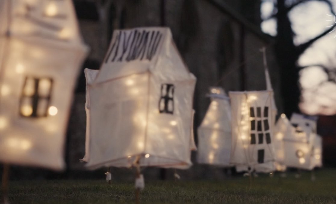 HHHSoc's tweet image. Less than a week to go until this community workshop making Houses of Light for the #PlatinumJubilee Beacon at Scrivelsby! Book your free place now via jubilee@horncastlejbc.info #LetsCreate @SirJosephBanks @DifferentL @ace_midlands #LincsConnect