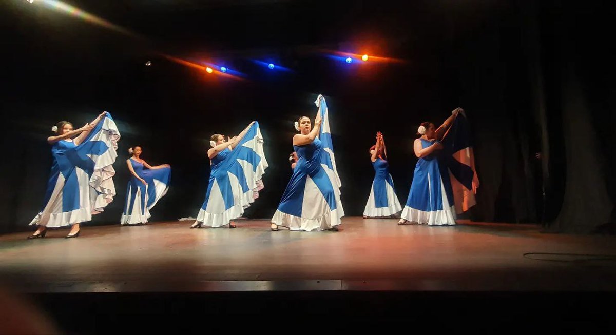 CsParla's tweet photo. 📸 Asistimos a la Gala Benéfica ParlaTea a cargo de la Academia Baile Sueños y del Centro Ocupacional Villa #Parla.

🧡 Nuestra enhorabuena por el gran trabajo y esfuerzo. https://t.co/8JhwIU3Qhr