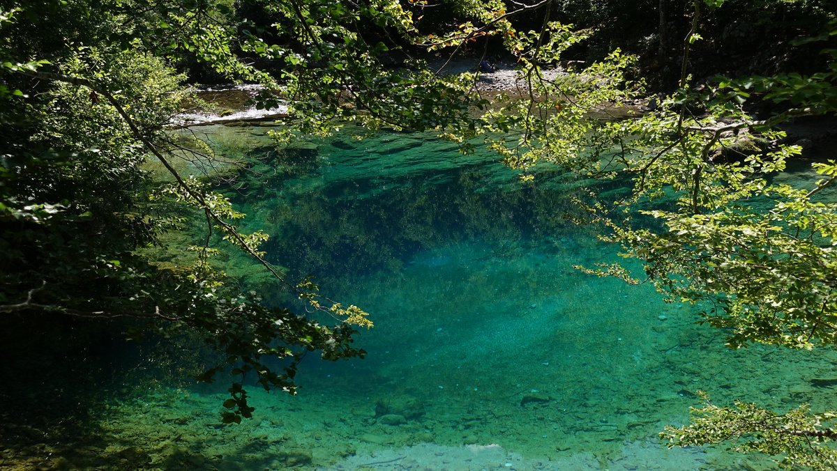 Albanië Peaks of the Balkan
Vertrek o.a. 15 juli, reisinfo > bit.ly/Albanië-Hiking
Ga je mee op reis?
- wandelen op de grens van Albanië, Kosovo en Montenegro
- overnachting in hotels, guesthouses en herdershutten
- de prachtige valleien van Valbona en Thethi