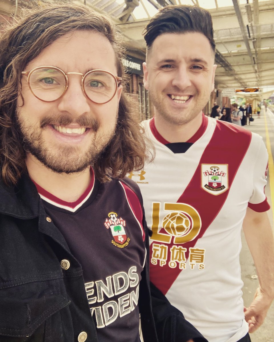 KaneAbelMagic's tweet photo. Sunday off so having a final go at seeing a Saints away win! @SouthamptonFC #marchingin https://t.co/1UCr2lPWN6