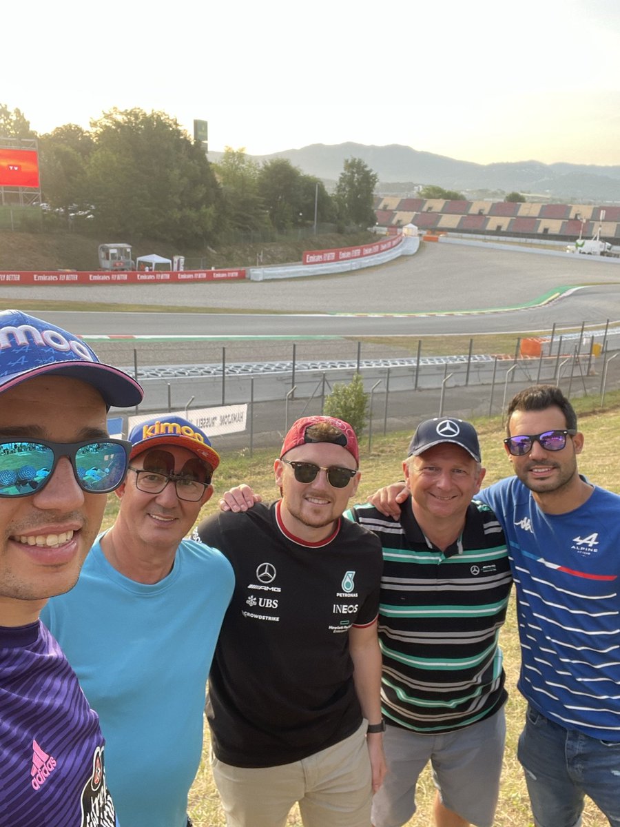 Early start! #TrackTV #F1