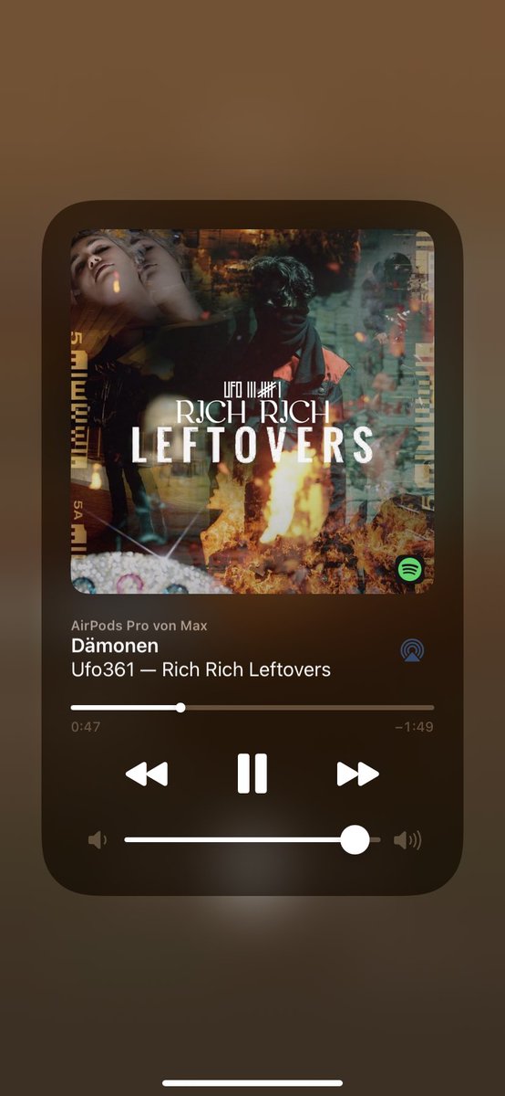 ChazeMax's tweet image. Fav song atm @StayHighLabel