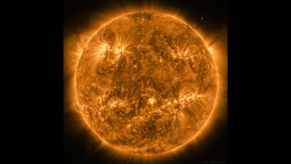 curiousity324's tweet photo. The sun ☀️
Image credit:@esa 
#ESA #NASA #SUN https://t.co/uiP8vr5PRT