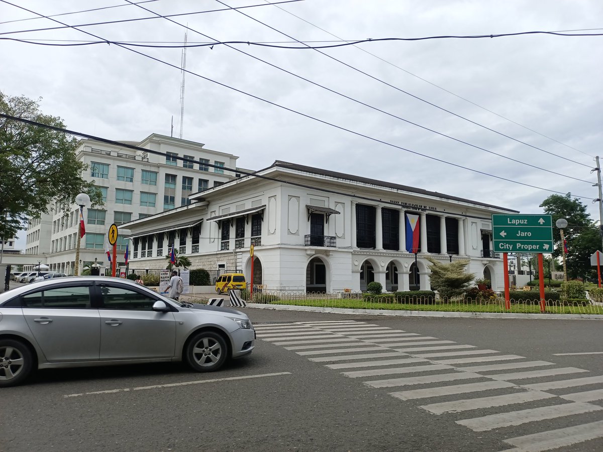 the6throck's tweet photo. Thanks giving lunch earlier today was held here.
#wanderingaroundiloilo #wheniniloilo #iloilo https://t.co/PlK2EXyr8w