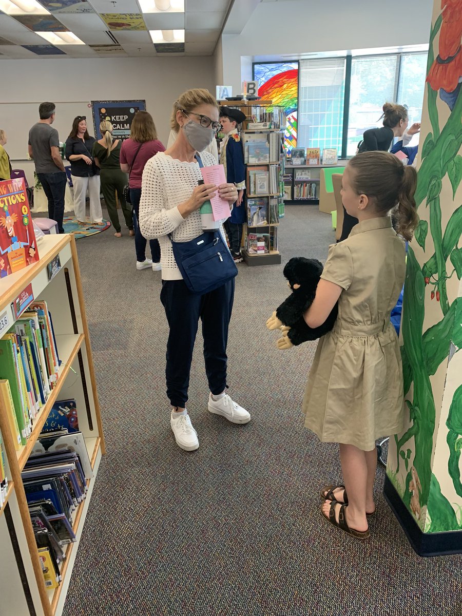 The fifth grade wax museum was an absolute hit! Way to go, KC Leaders! #WGLeads <a href="/AHSD25Westgate/">Westgate Elementary</a>
