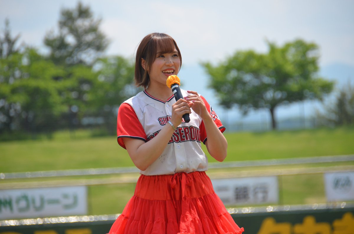 shinano_gs's tweet photo. 8年間 #信濃グランセローズ の公式応援団を務めてくれた、#パラレルドリーム さんの解散のご挨拶と、今日限りのミニライブを披露いただきました🎊本当に長い間ありがとうございました👏今後もそれぞれのご活躍を祈念いたします😌 https://t.co/VLDubzp7bA