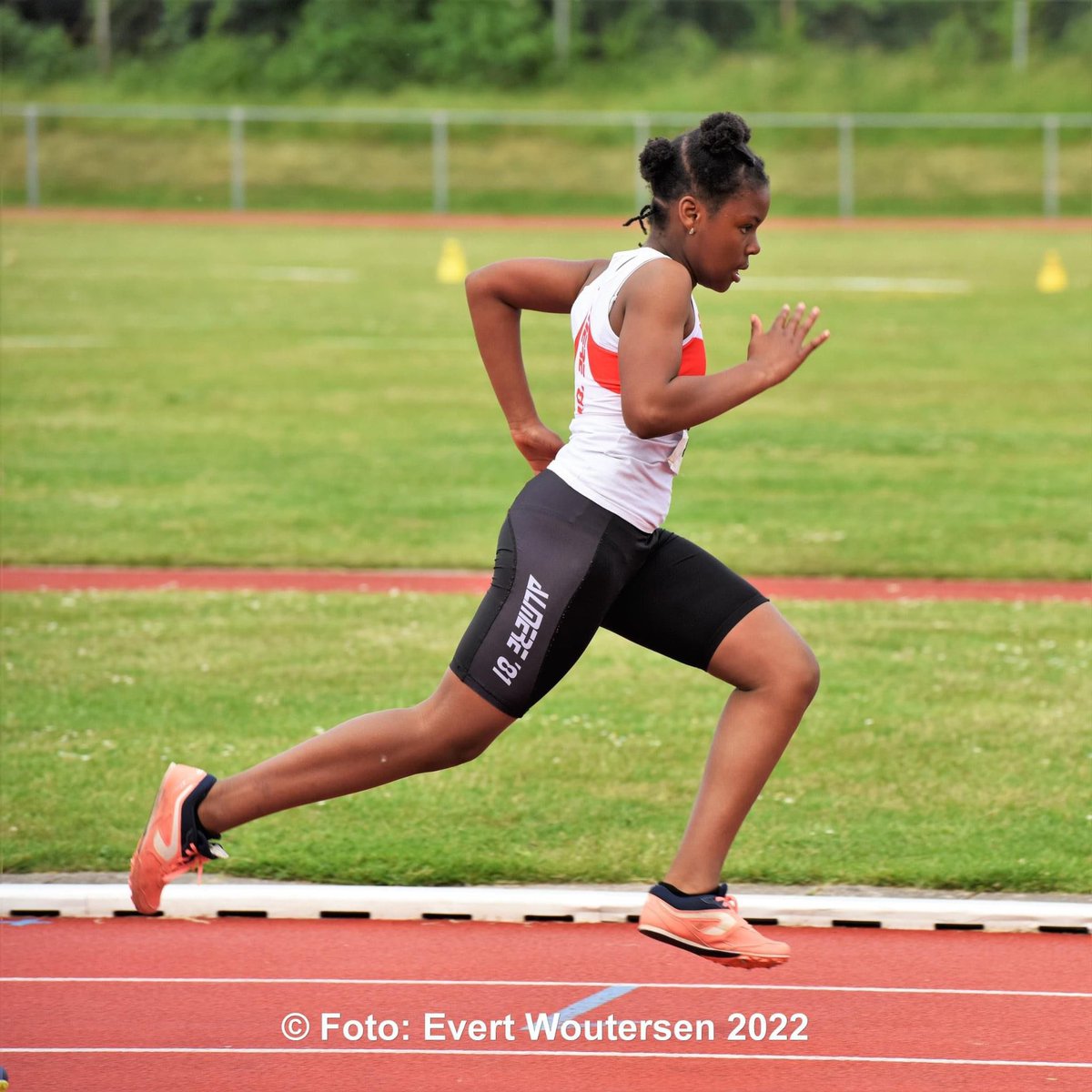 Almere '81 tweet media