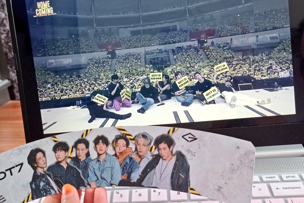 outstandingdef's tweet photo. 7 or nothing 🫶🏻💚 (semoga satu hari nanti dapat datang offline pulak) #GOT7_HomecomingDay2 https://t.co/LSas65Wk3o