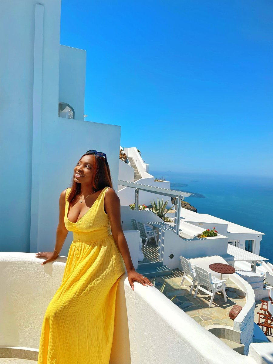 nnikky's tweet photo. Santorini is a dream, and I feel like a princess in my own fairytale. https://t.co/0vZSJ7yNcB