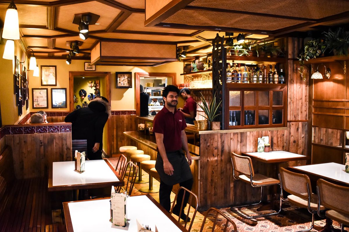 المسافرين الى لندن 🇬🇧 بكتب لكم مجموعة بأفضل واجدد مطاعم لندن حسب