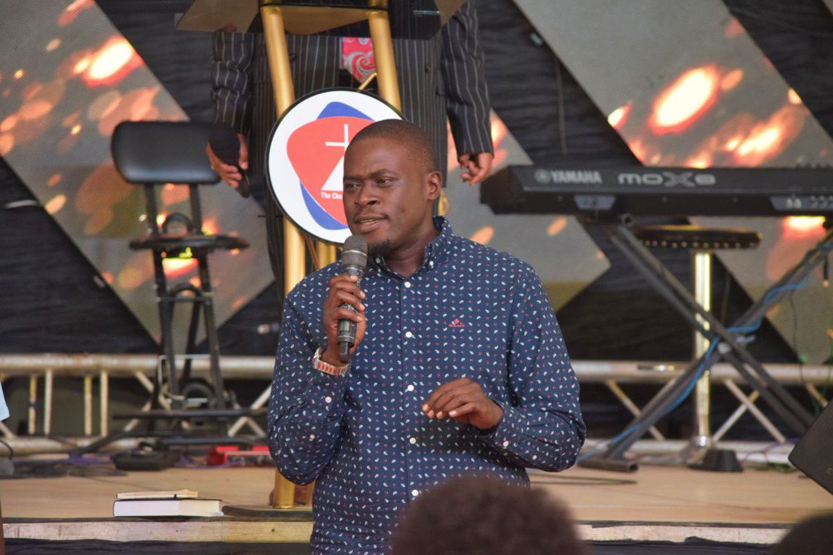 SakajaJohnson's tweet photo. “Being confident of this, that He who began a good work in you, will be faithful to complete it” Phil 1:6. Thank you for Bishop J.B Masinde for 38 years of serving the people of Umoja and Nairobi at large through the Deliverance Church, Umoja. And Happy 70th birthday to Mum. https://t.co/SDy0b21WoI