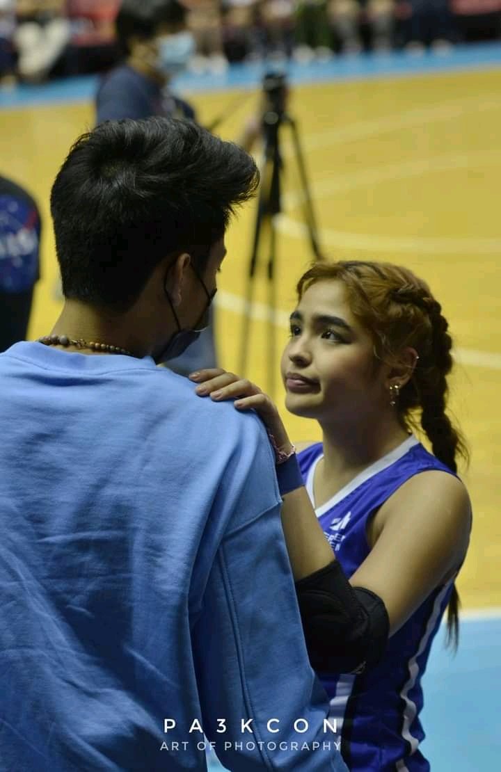 urkweenblythe's tweet photo. Best shot and cute shot grabe
📷pa3kcon

BLYTHE LIBERO STAR https://t.co/2btVTSdxqT