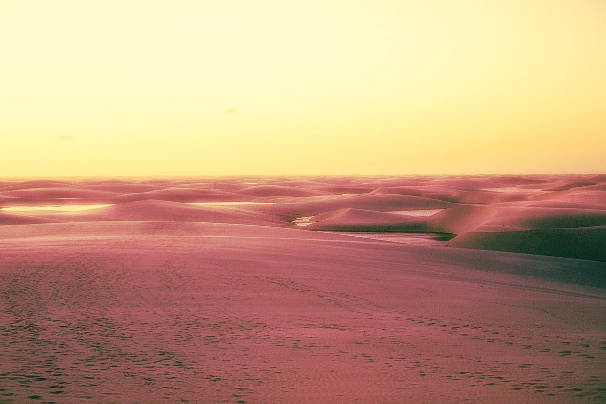 LOGOSCOPE ATLANTIC 
🖥👁👄👂
June 3-5 2022 (EDT)

"From the fragmented interconnected screens to the common shared window"

#socialinnovation #transformation #digitalhumanities #teambuilding #onlinepresence #immersion #onlineworkshop #webinar #systeminmind #authority #liquidity