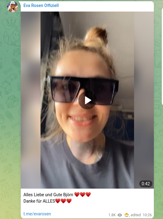#EvaRosen 
Habt ihr auch immer zu Hause eine Sonnenbrille auf?