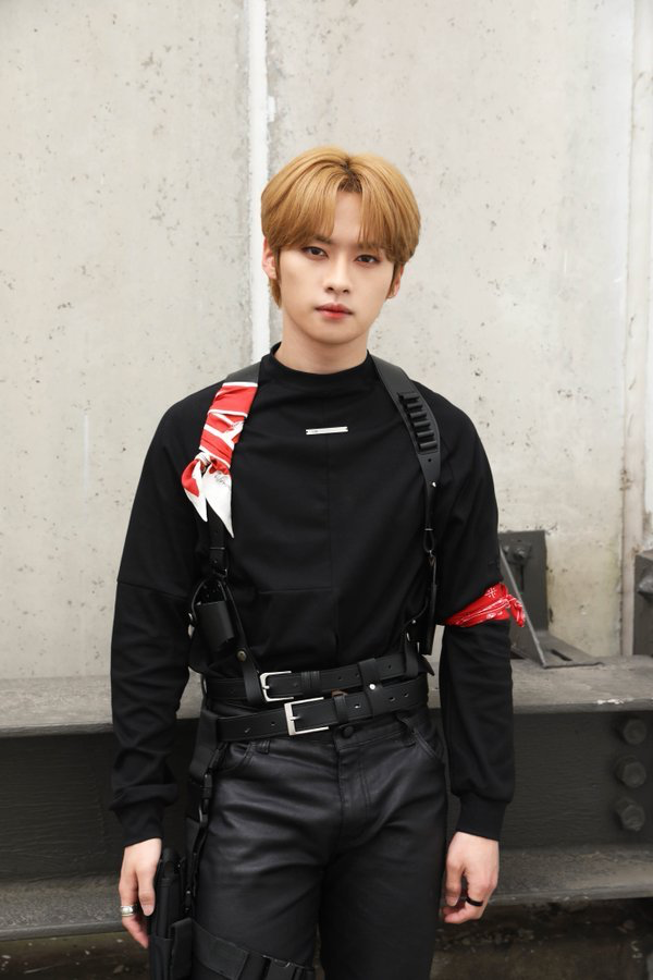 hourlylino's tweet photo. #리노 #leeknow https://t.co/tkuoHbmvWy