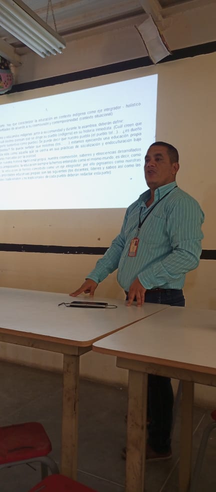 dgei_mppe's tweet photo. #20May Edo.#Falcon Municipio Los Taques, se realizó Formación de  Proyectos Educativos por Pueblos Indígenas.Dirigido  a los líderes indígenas, docentes, directores y supervisores. @MPPEDUCACION @WuikelmanAngelP @_LaAvanzadora @elianyspalmar1 @interculzefal @mppedgcurriculo 💪💪 https://t.co/xQ88dQXg8n