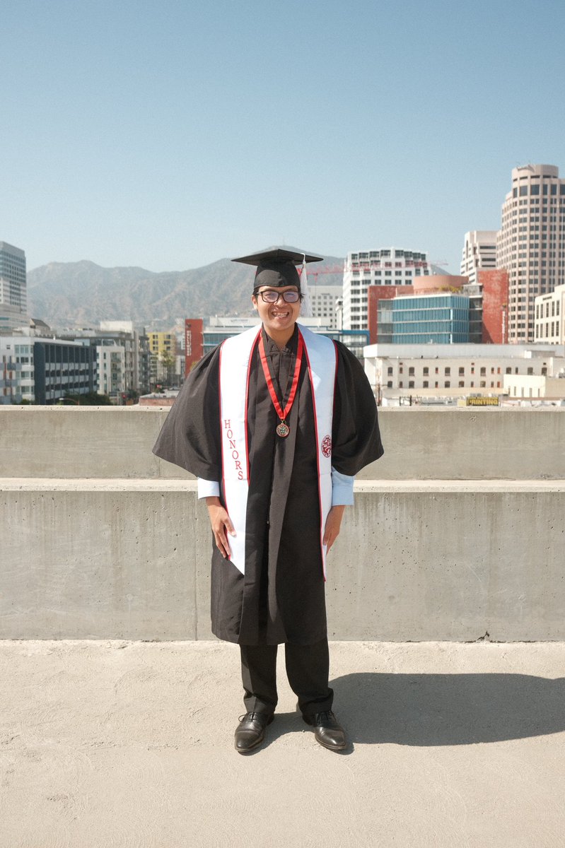 _KennyUong_'s tweet image. Glendale, CA: the city my parents and older sister called home since 1998 and the city I was raised in 🤗

Heart of my hometown - Downtown Glendale 🏙

GDL, the Jewel City, forever in my 💎❤️

Photos taken by my awesome brother-in-law @HiElliotKeeler 👨🏻‍🎓

#MyGlendale #CSUNGrad