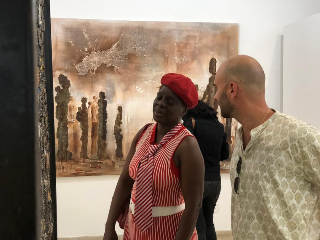 asakan_art's tweet photo. Des peintures, des photographies et des sculptures de #PascalKonan, #YvesMidahuen, #MauricetteDjengue, #MarieRoxaneTehoua, #PunchMak #MounouDésiréKoffi, #BabaDiedhiou et #SorayaGharib célèbrent jusqu'au 29 mai une Afrique enfin en marche vers sa propre destinée.
De 10 H à 19 H. https://t.co/AL4msqMZR2
