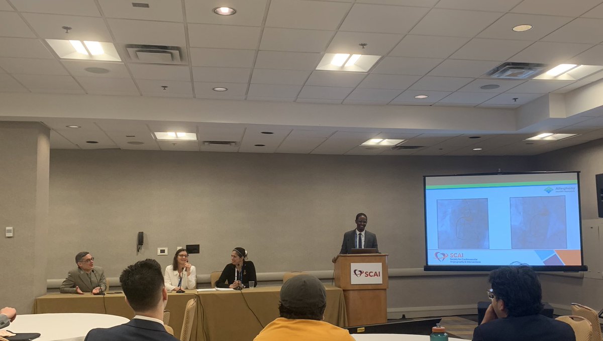 nazliokumus's tweet photo. Excellent presentation from @AdnanKhalifMD at the last session of #FellowsSummit #SCAI2022 Generated amazing discussions and teaching points as always! We are extremely lucky to have such a great IC fellow, teacher and mentor @AHN_CVI @CardioNerds @SCAI https://t.co/MSvFdYCou2