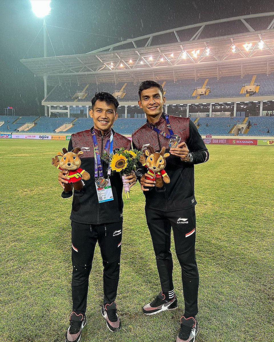 witansulaeman_'s tweet photo. Perunggu 🥉

Insha Allah sampai bertemu di SEA Games tahun depan, harus lebih kerja keras lagi untuk dapat medali Emas!!💪🏻🇮🇩 https://t.co/F6oH7IC5io