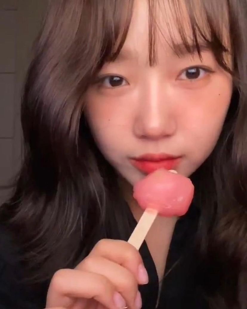 [📸] 220522

ตำนาน~ 🍑🍦 (2)

🔗 instagram.com/p/Cd29Eh3PQuo/
🌻 #ยจสตาแกรม

{ #WEKIMEKI #위키미키 #최유정 #유정 #Yoojung #ชเวยูจอง #ยูจอง }