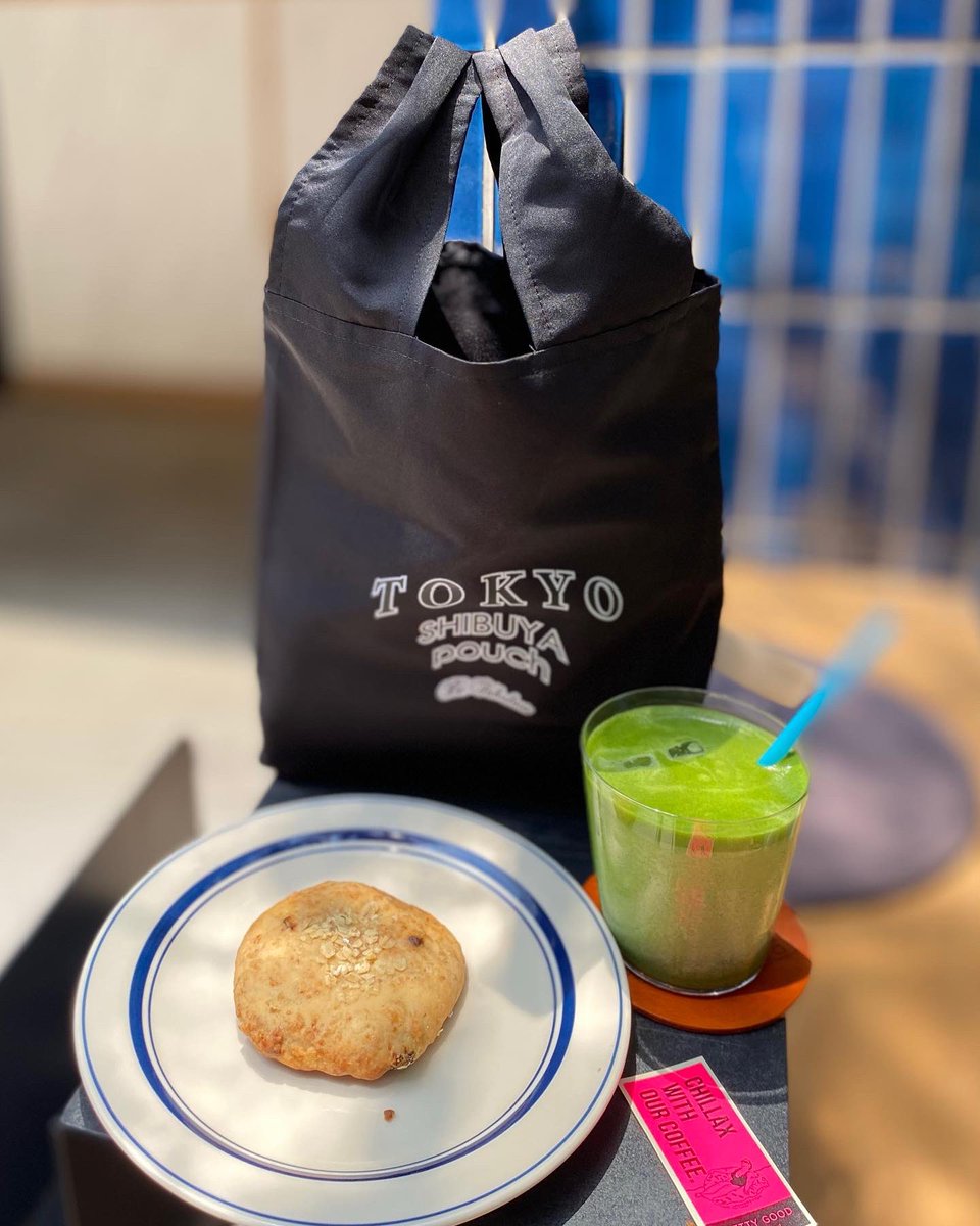BeFabulous2016's tweet photo. 新作のご紹介です

ロゴプリントシリーズ
ソフトバッグMサイズ　1320円
ソフトバッグLサイズ　  1650円

オンライン
↓
https://t.co/UuzTjLpbLU

#東京みやげ
#東京カフェ　　
#東京カフェ巡り
#お散歩バッグ
#お買い物バッグ
#ちょっとしたものを入れるもの
#Tokyoshibuyapouchbefabulous https://t.co/08WAGq6JNu