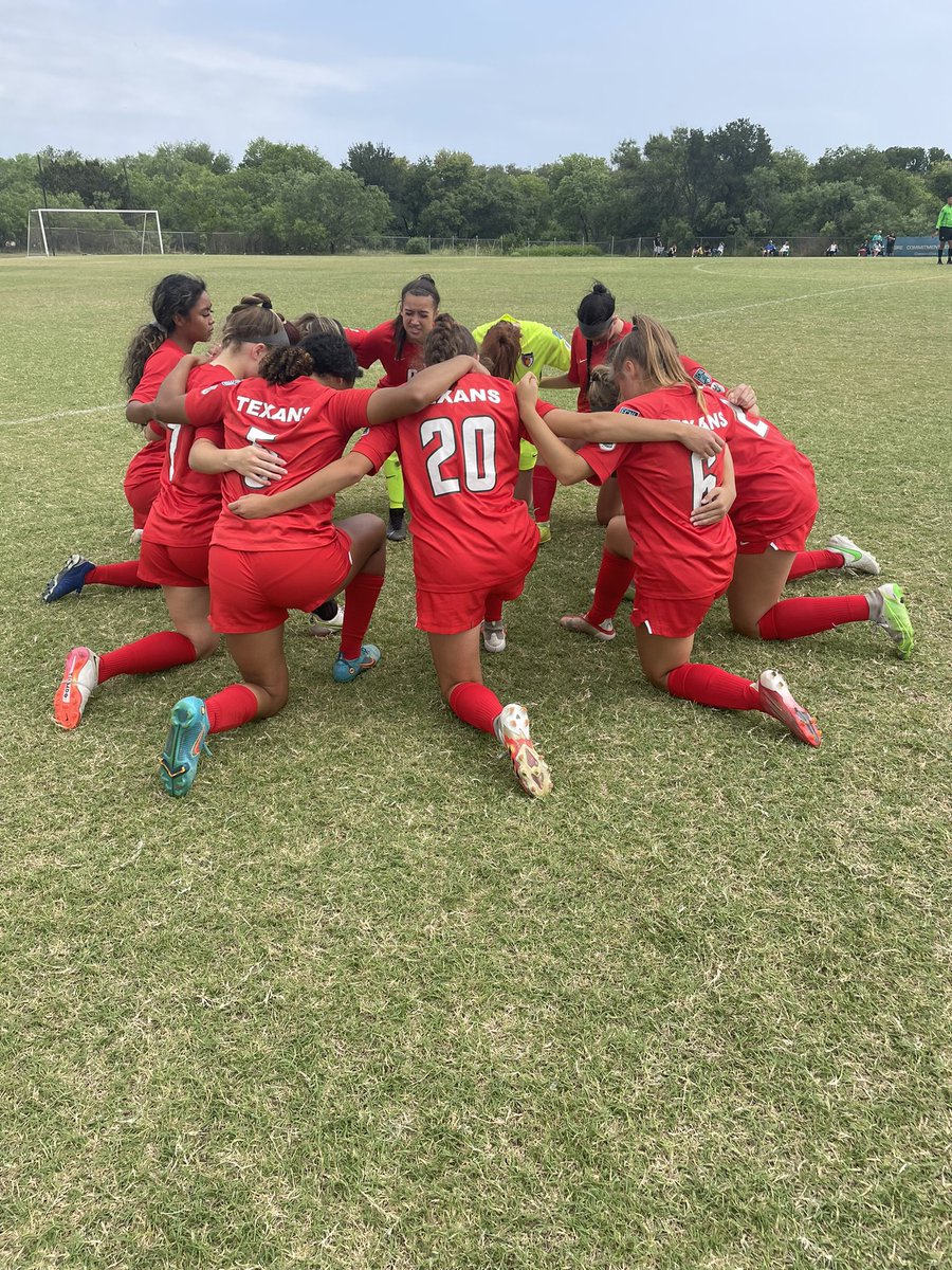 TexansEcnl05's tweet photo. Game Time!  Let’s Go Texans!  ❤️⚽️🖤 #TheTexansWay @TheDallasTexans @JonBbjon @ECNLgirls https://t.co/RdLJcxx8qD