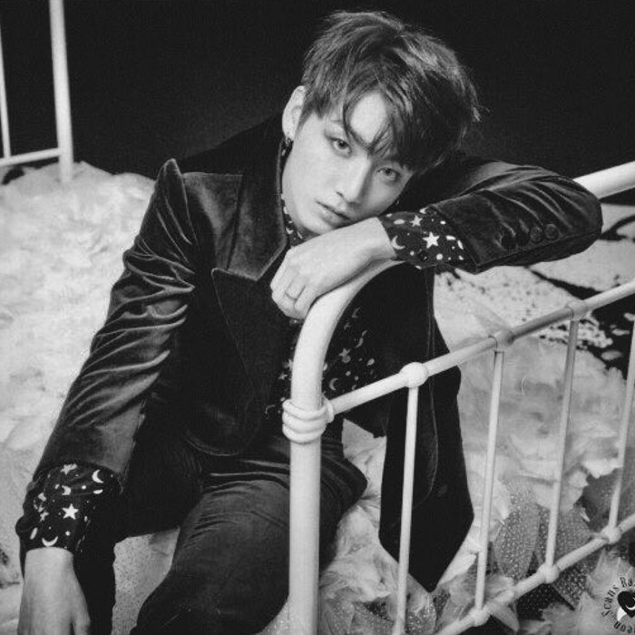 highresjjk's tweet photo. night https://t.co/H6rL3nvcD4