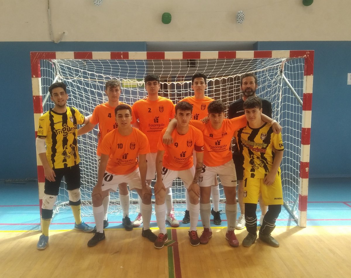 Final en Córdoba.
Victoria 2-6 en casa del @cordobafutsal para terminar con un broche de oro la temporada.
Sois grandes chavales!!!
#baenafutsal #somosjuveniles